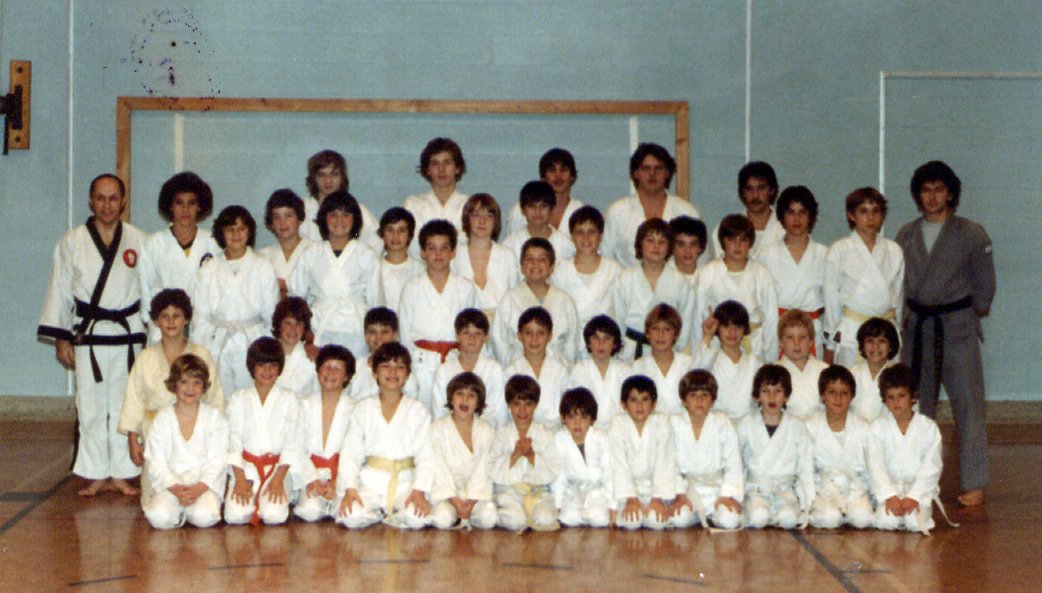 Un groupe d&rsquo;élèves de 1981